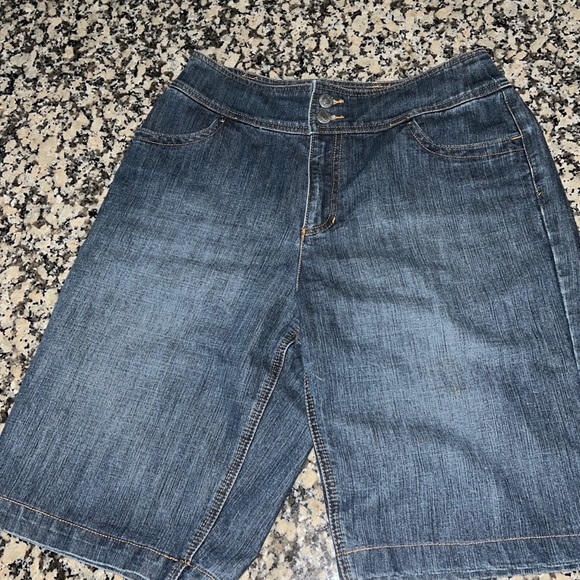 Additions by Chico’s Jean Shorts - Picture 1 of 10